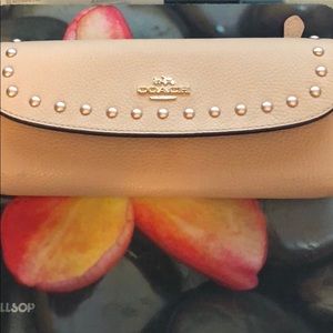 coach crossgrain envelope wallet rivets leather